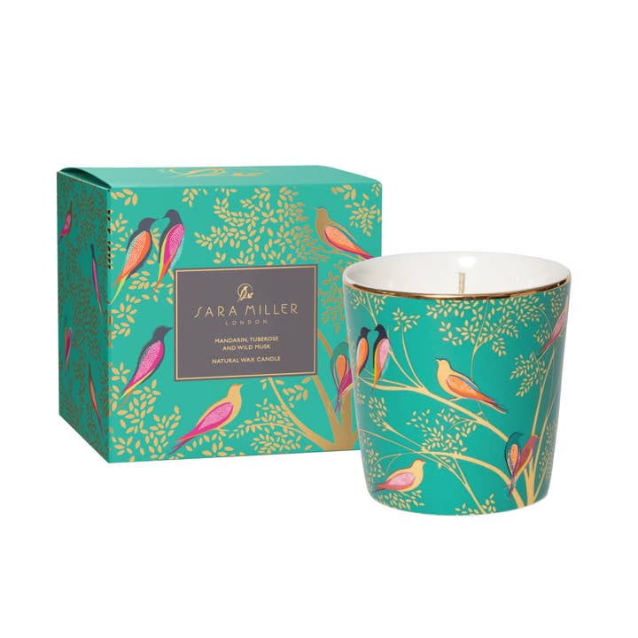 Sara Miller Mandarijn, Tuberose & Wilde Musk Kaars voor wholesale door Wax Lyrical UK