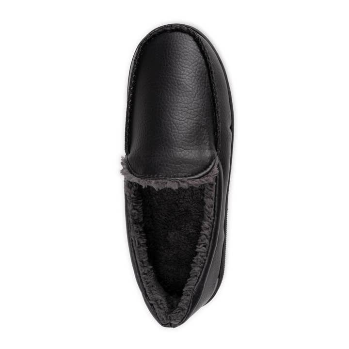 Black Muk Luks Men's Moccasin Slippers for wholesale on Faire8
