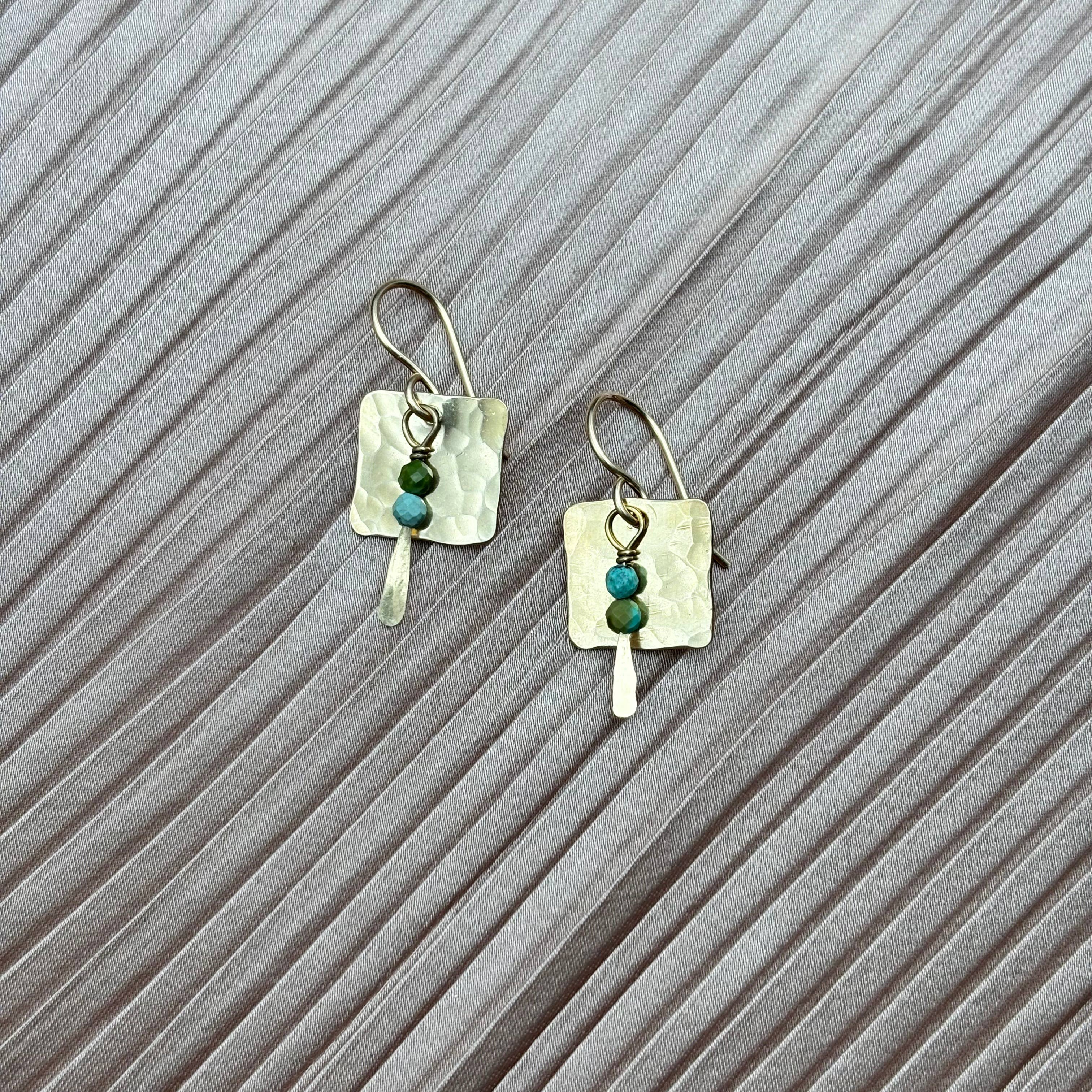 Fluff Hardware – Großhandel Ohrhänger – Handgefertigte Rahmohrringe3