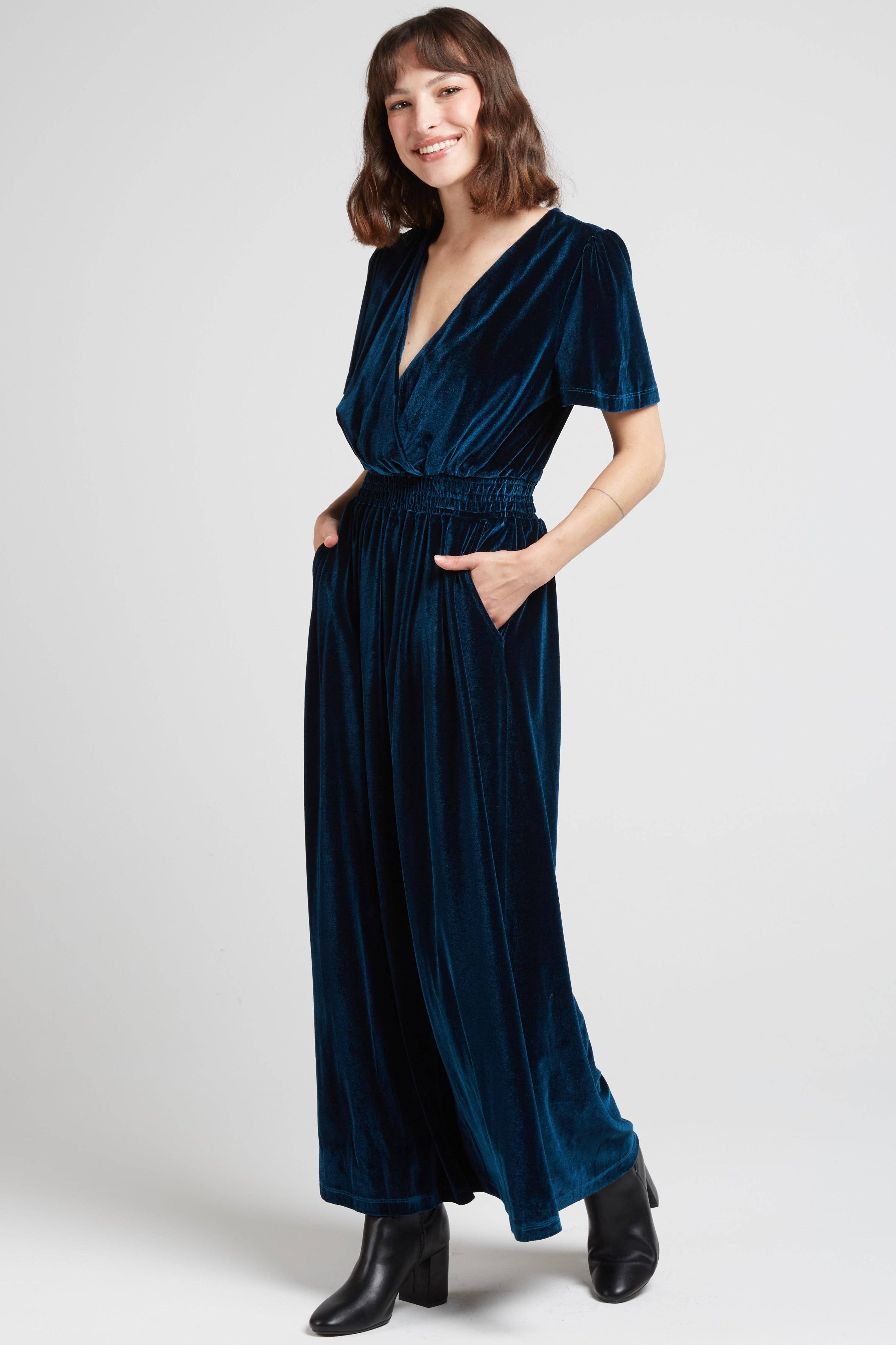 Andy & Lucy - Wholesale Dress - Women's - MILBURN - Long sleeve velvet dress10