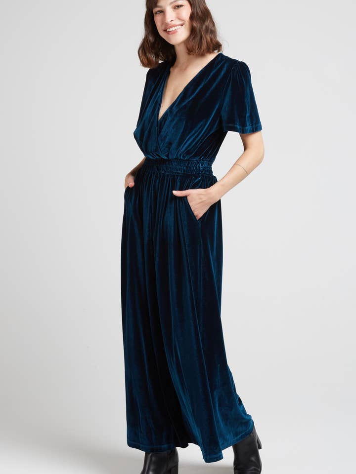 Andy & Lucy - Wholesale Dress - Women's - MILBURN - Long sleeve velvet dress10