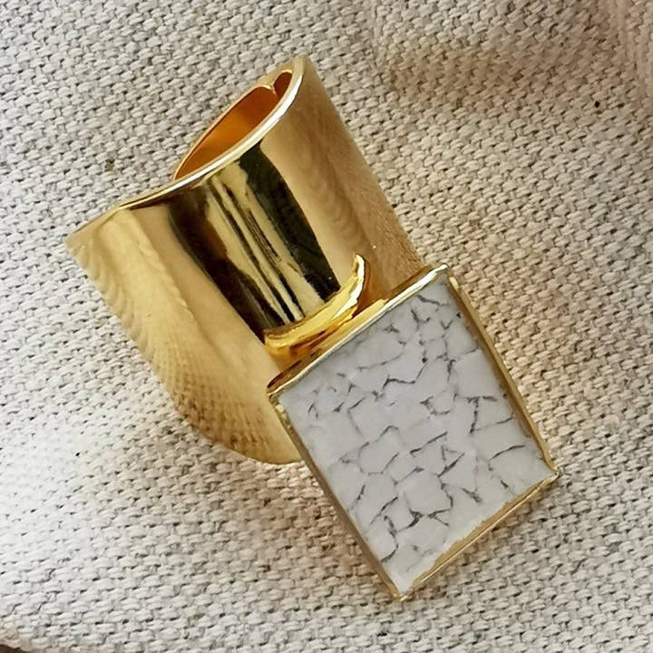 LI-ring voor wholesale door Candice Egloff