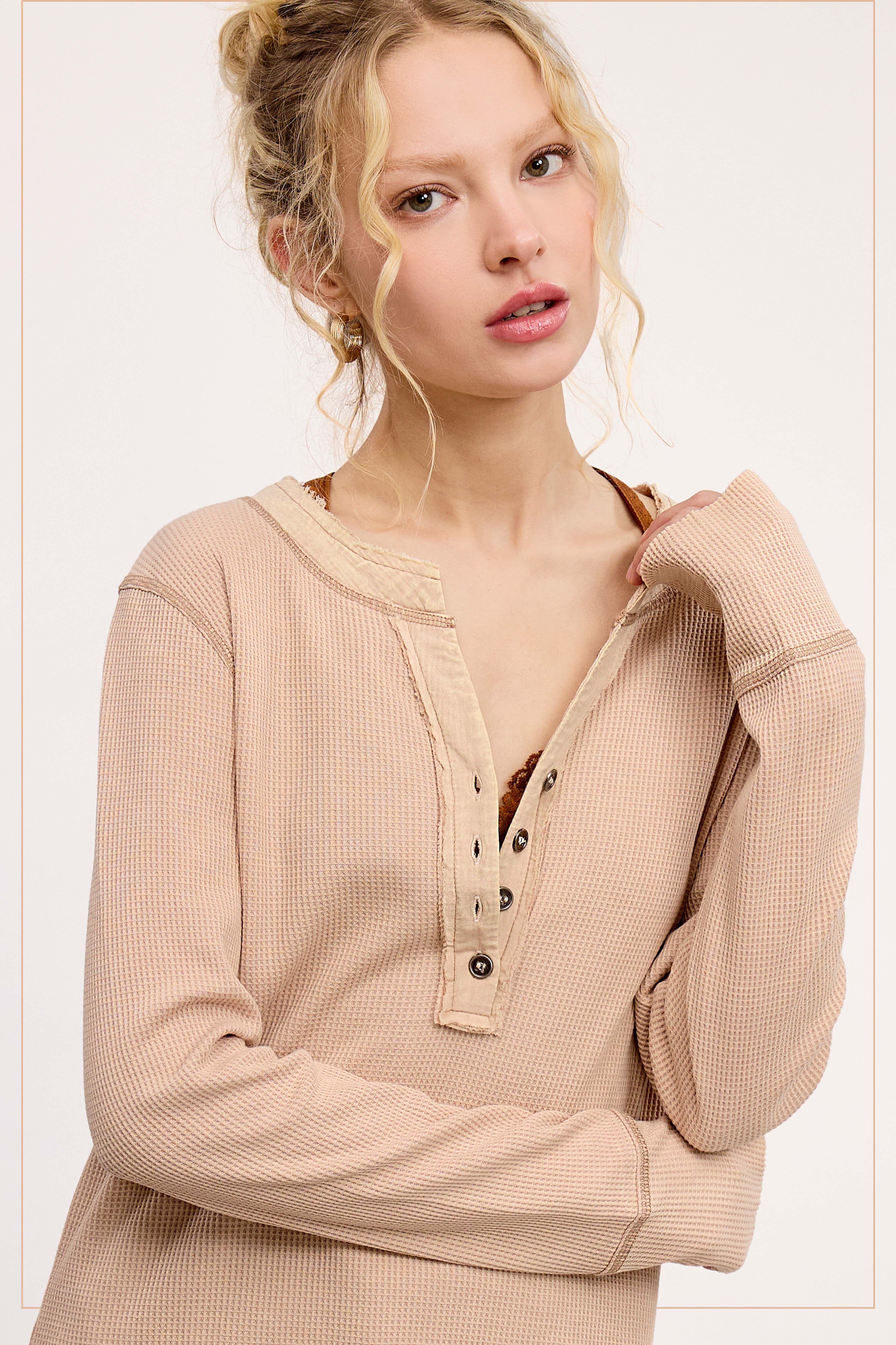 La Miel - Vente Haut en maille – femme - HCT7679-Haut thermique Henley à manches longues et boutonné sur le devant12