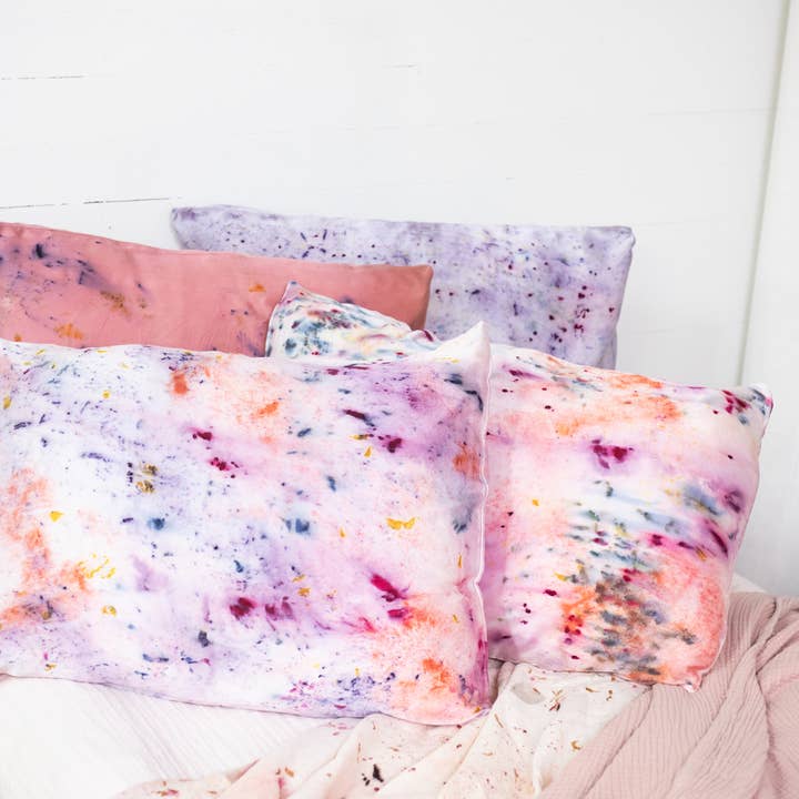 DYE KWEEN - Wholesale Bedding Pillowcase/Sham - Abstract Botanically Dyed Silk Pillowcase2
