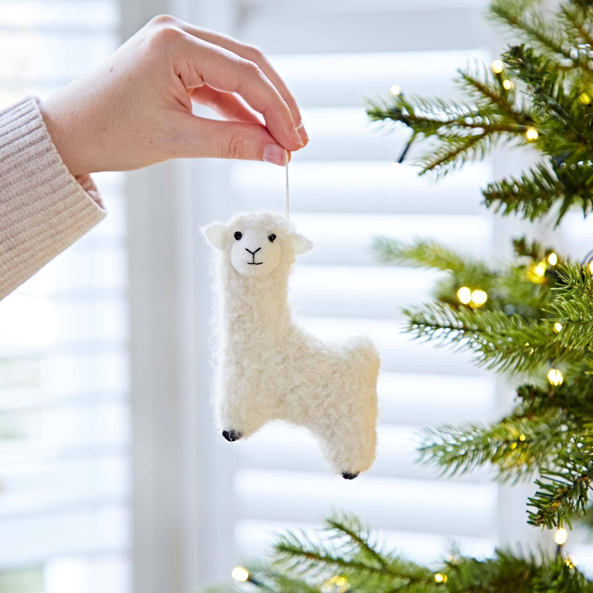 The Paper High Gift Company Limited - Wholesale Ornament - Felt Alpaca Christmas Decoration1