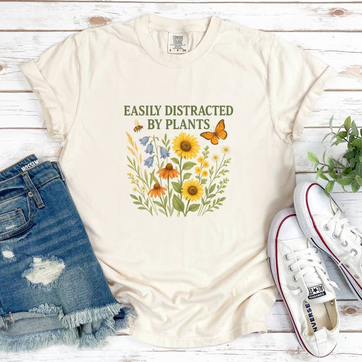 La Bella Rose Boutique - Vente T-shirt sérigraphié – femme - T-shirt facilement distrait par les plantes, tee-shirt drôle de jardinier1