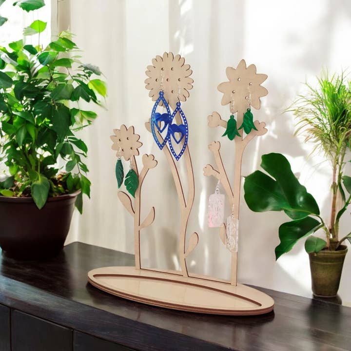 BoisMagique – Engroshandel Smykkestativ og -display – Smykkeholder med delikate blomster2