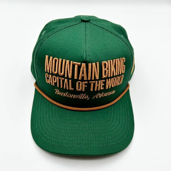 Casquette de Bentonville, Arkansas, Capitale Mondiale du VTT pour la vente par Caddie Uniform