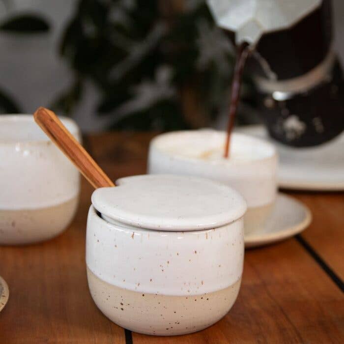 vit sockerskål för wholesale av Töpferei am Wald