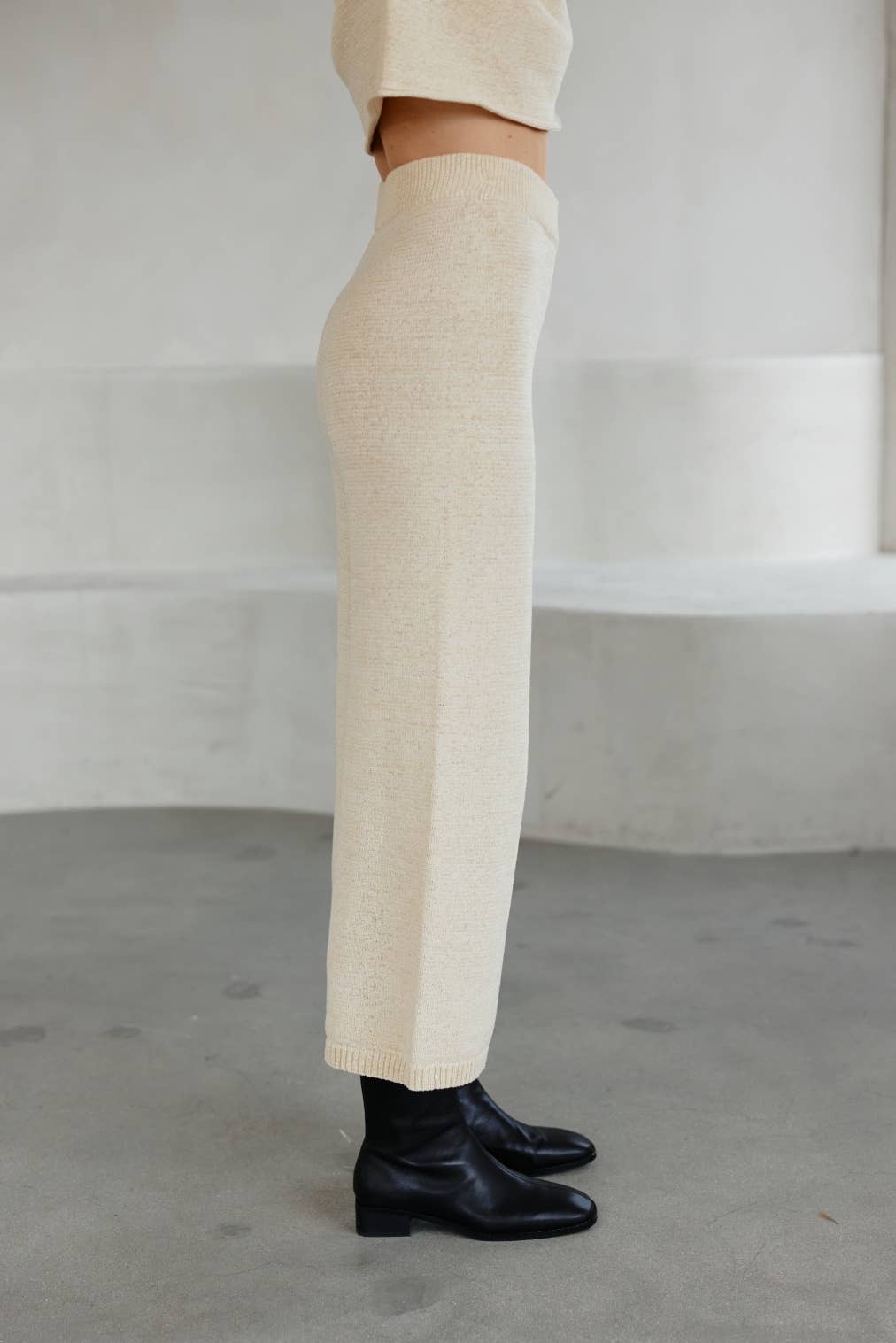 MOD REF - Wholesale Pants - Women's - The Zoe Pants | Knit Culotte Pants13