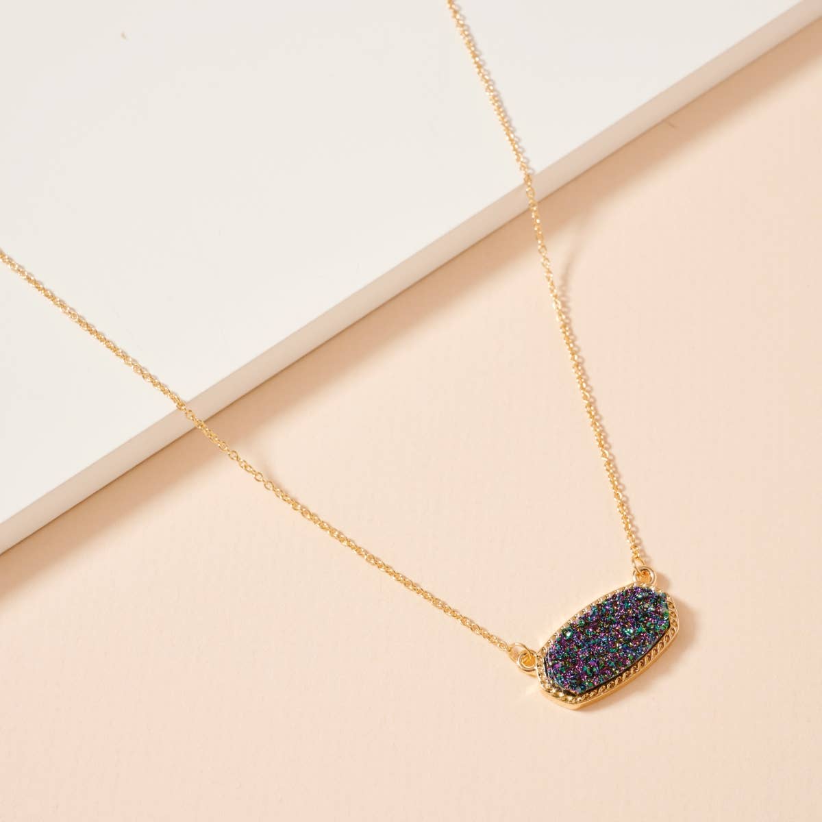 Lilla Haven - Wholesale Pendant/Charm Necklace - Druzy Stone Charm Short Necklace22