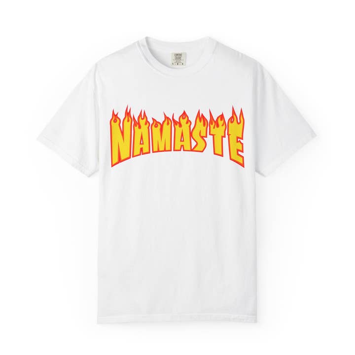 Camiseta Unissexo NAMASTE Thrasher – T-Shirt de Ioga em Algodão Orgânico Tingido por Yune Yoga por atacado de Yune Yoga