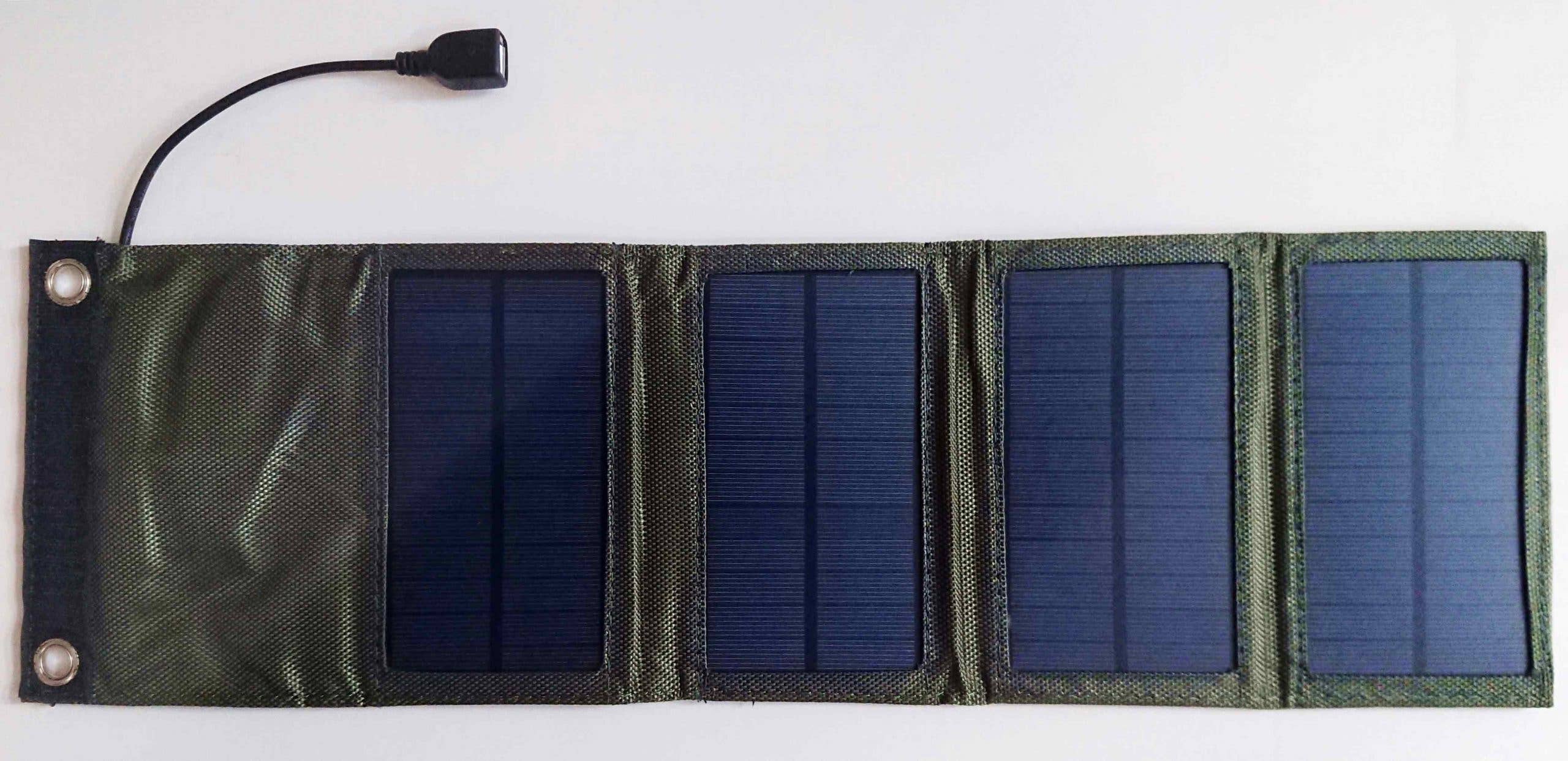 Sonnenrepublik - Vendita all'ingrosso Caricatori portatili - Caricabatterie solare QuadPack52