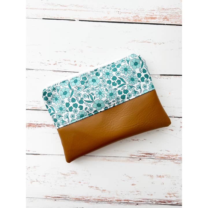 Cosmetic bag, Flat Make up bag, Zipper Pouch for wholesale by Mangham Made