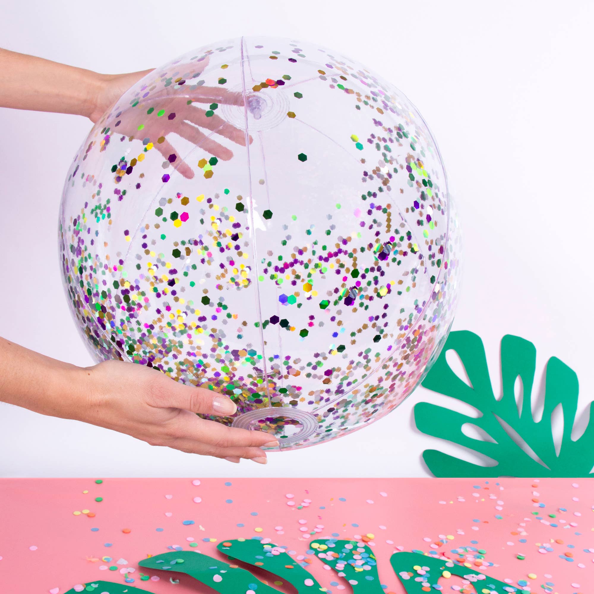 Helio Ferretti - Wholesale Inflatables - GLITTER BEACH BALL HF1