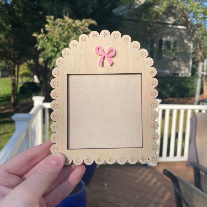 DesignedbyKendal - Wholesale Stationery/Notecard Set - Wooden Post-it Notes Holder with Pink Bow and Floral Border6