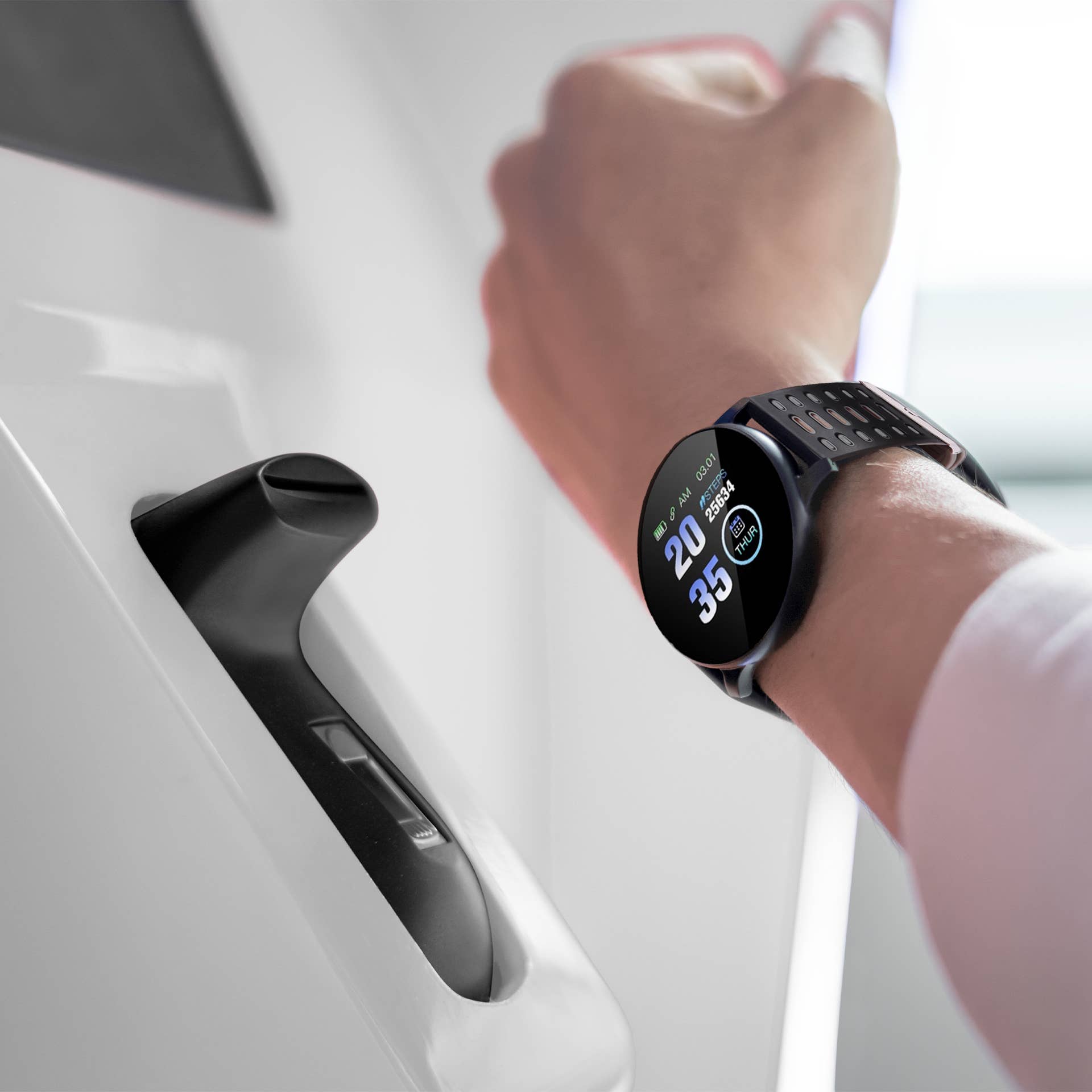 Biggbrands GmbH - Wholesale Wrist Watch - Unisex - Moodix WE23K18B Smartwatch2