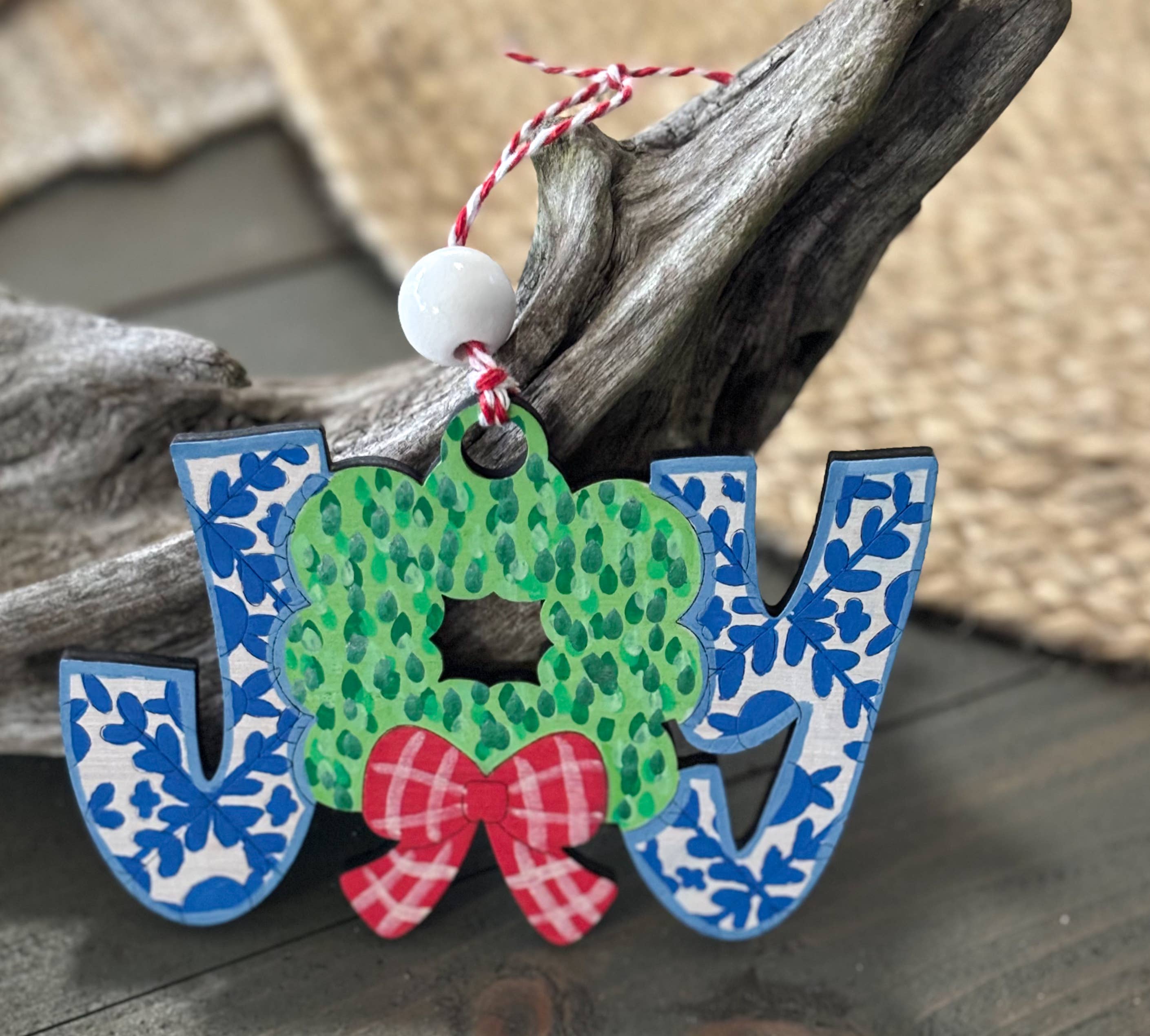 OBX Prep - Wholesale Ornament - Joy Chinoiserie handgeschilderd houten kerstboomornament1