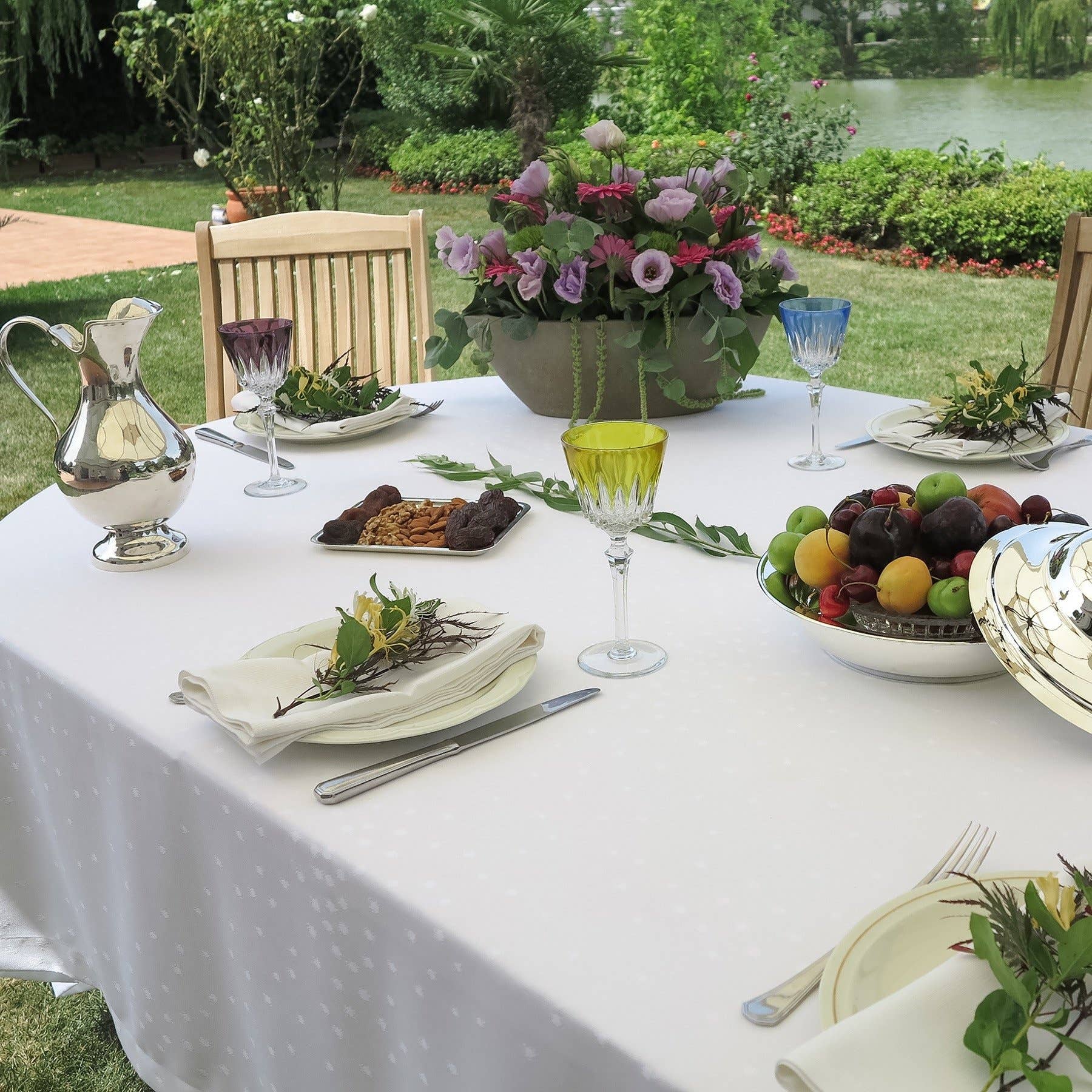 Mode Living - Wholesale Tablecloth - Paris Tablecloth - Fall Entertaining1