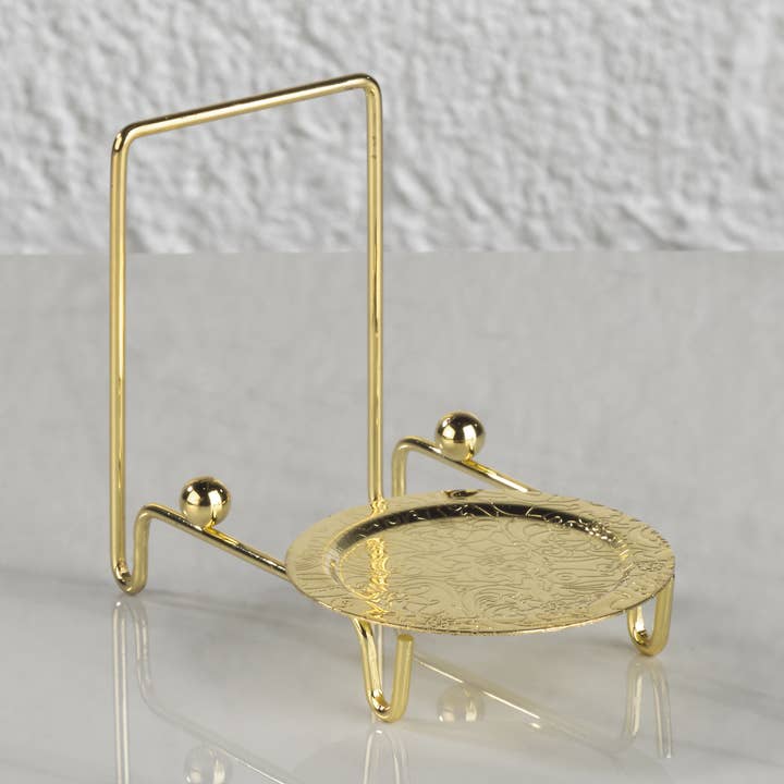 Support pour tasse et soucoupe en laiton avec base gravée pour la vente par Tripar International