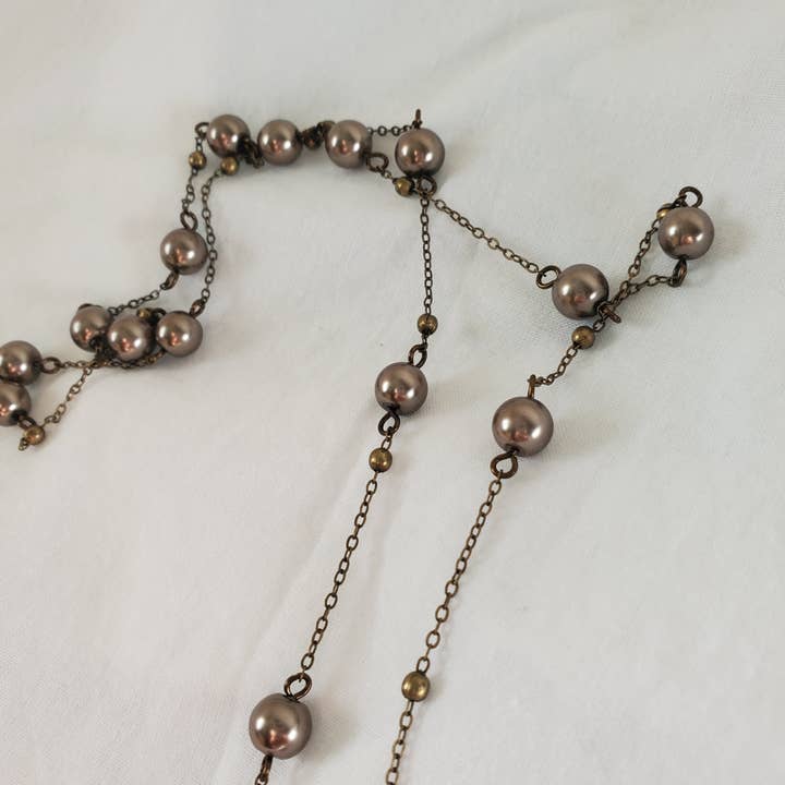 Sassy Wahine Designs - Wholesale Beaded/Pearl Necklace - Shell Pearl Chain Chocolate0