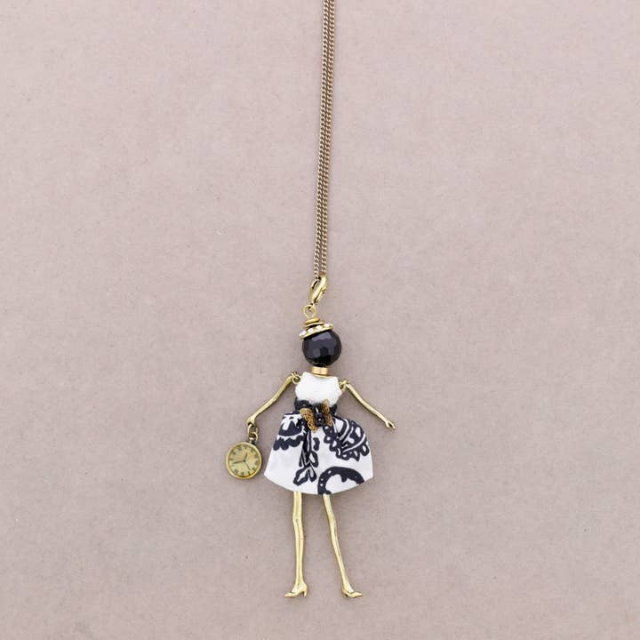 Collier Long Pendentif Poupée pour la vente par Sonata