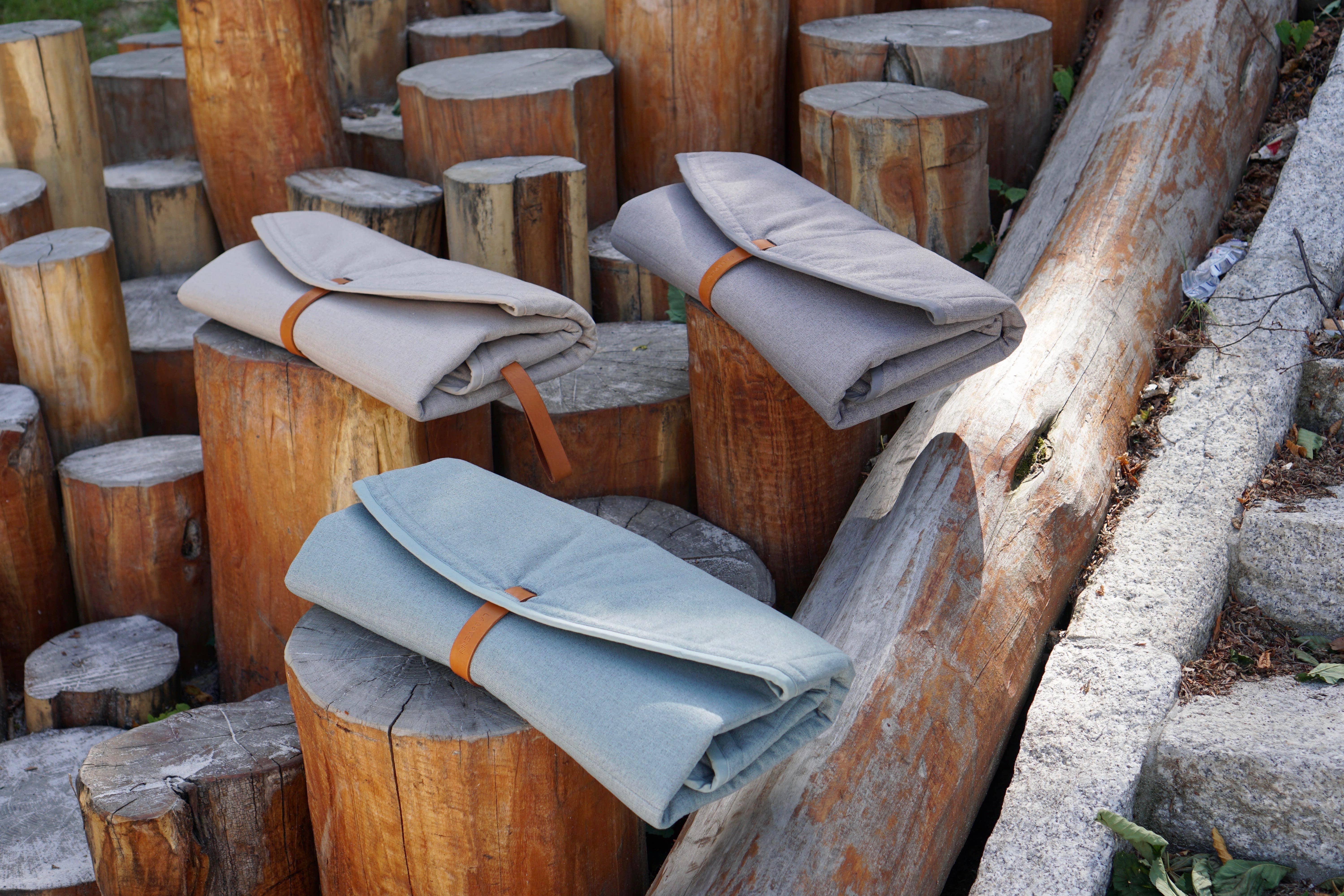 Labbvenn – Engroshandel Kæledyrsmåtte – Hund – Okka kompakt og alsidig rejsemåtte til kæledyr35