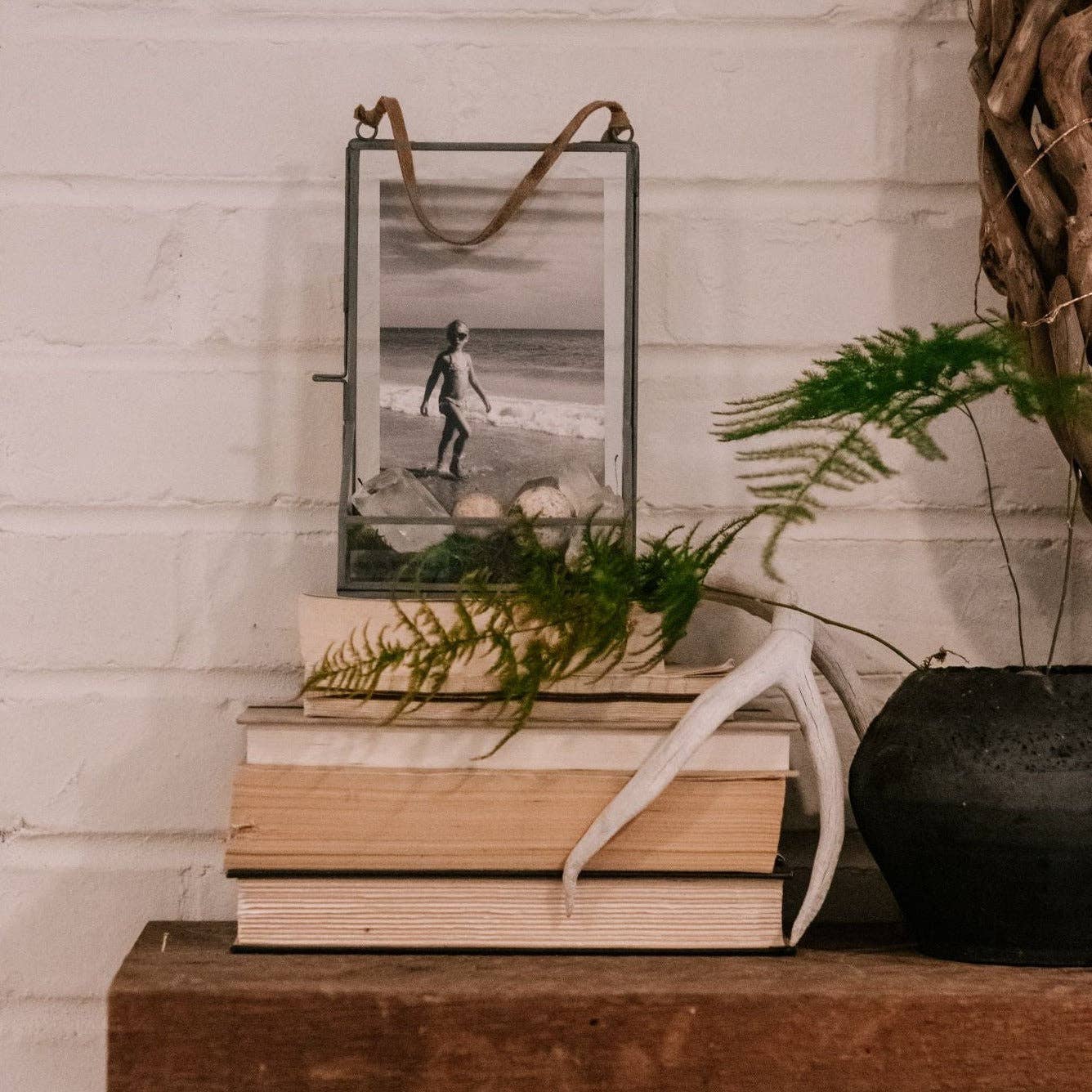 Sugarboo & Co - Wholesale Picture Frame - Hanging Glass and Zinc Memory Box - 8" x 5" x 2"2