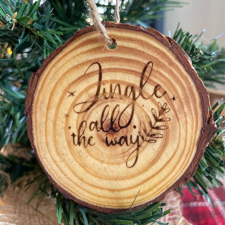 Adorno de madera Jingle All The Way para venta al por mayor de Engroovy Laser