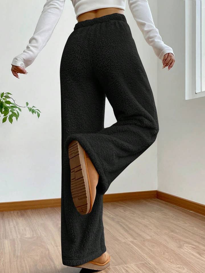 Lily Clothing - Wholesale Pants - Women's - Solid-color fashionable plush fleece pants5