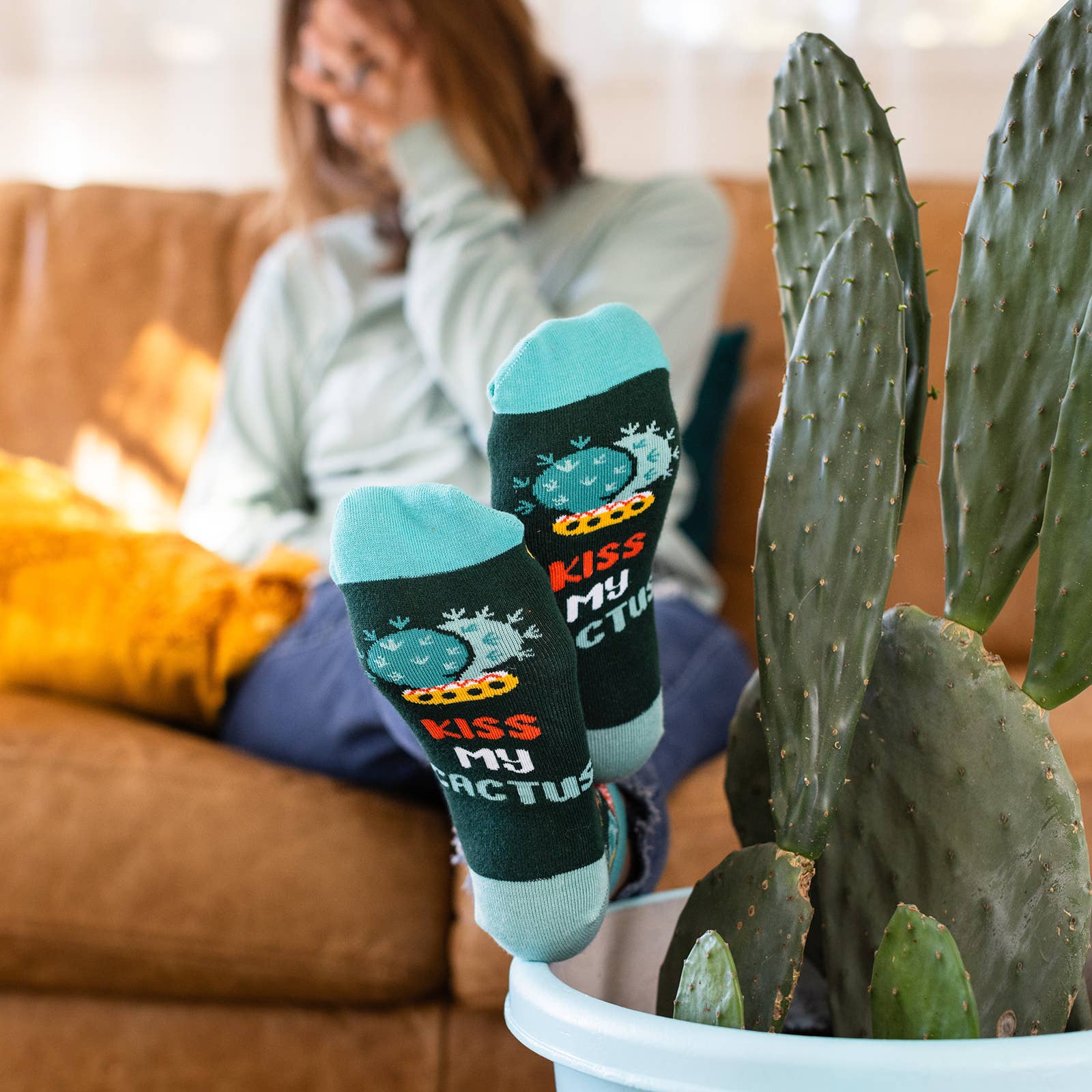 Lavley - Wholesale Socks - Women's - Kiss My Cactus Ankle Socks6