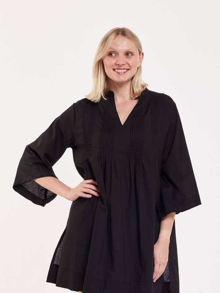 Tunique Sasha noire printemps-été pour la vente par ModaPosa