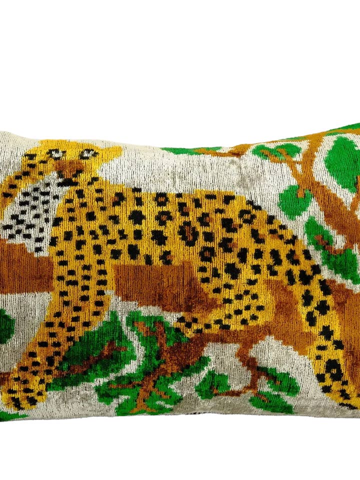 Silk Velvet Ikat Örngott för wholesale av AYCA DESIGN