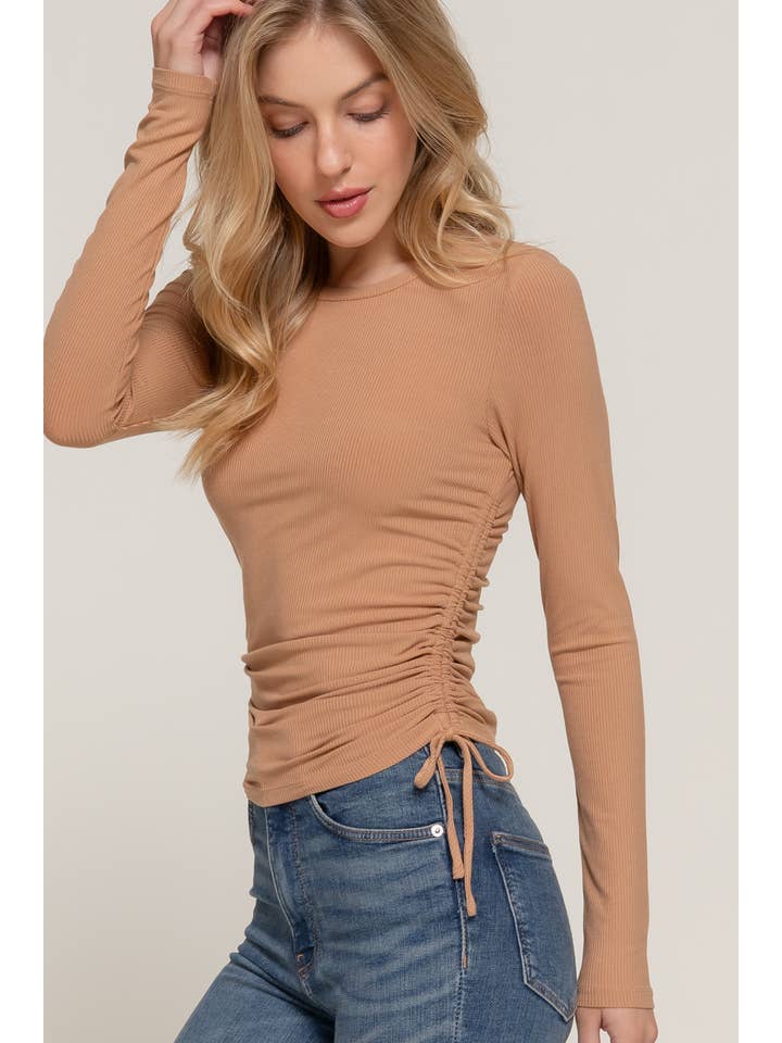 42POPS – Top de malha - Mulher por atacado – ...SI-24865 Top de Malha Canelada com Manga Comprida e Franzido Lateral5