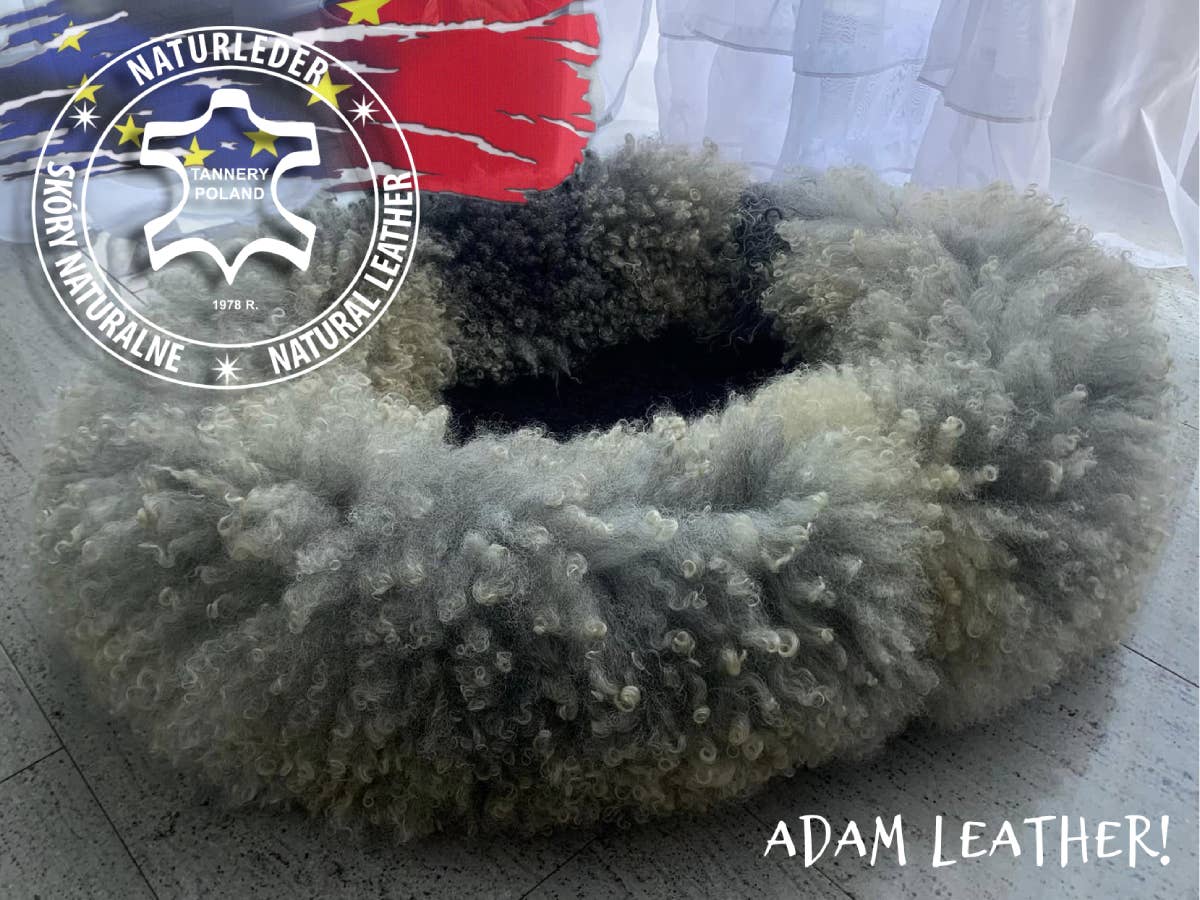 white Best dog beds large, luxury sheepskin dog beds for wholesale on Faire0
