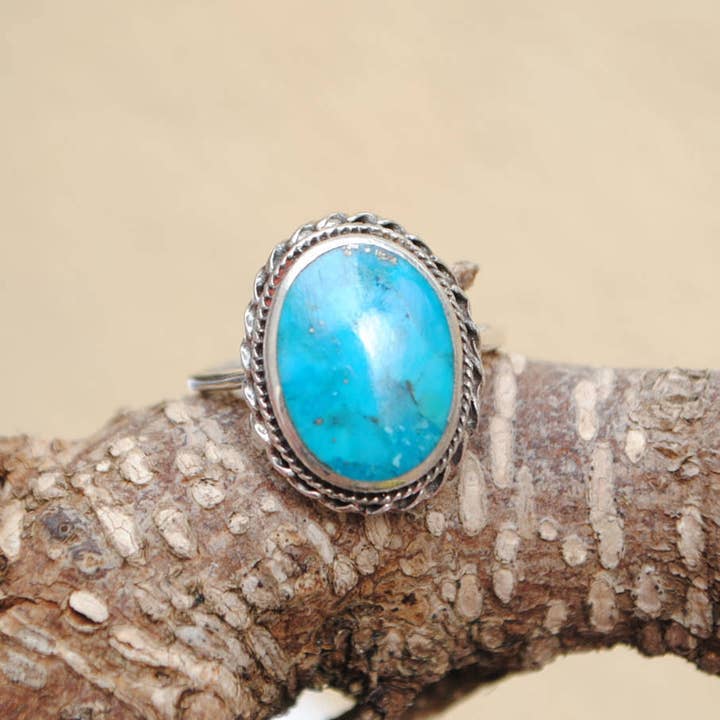 Iroquoise - Wholesale Cocktail/statement ring - Native American Turquoise and Silver Ring2