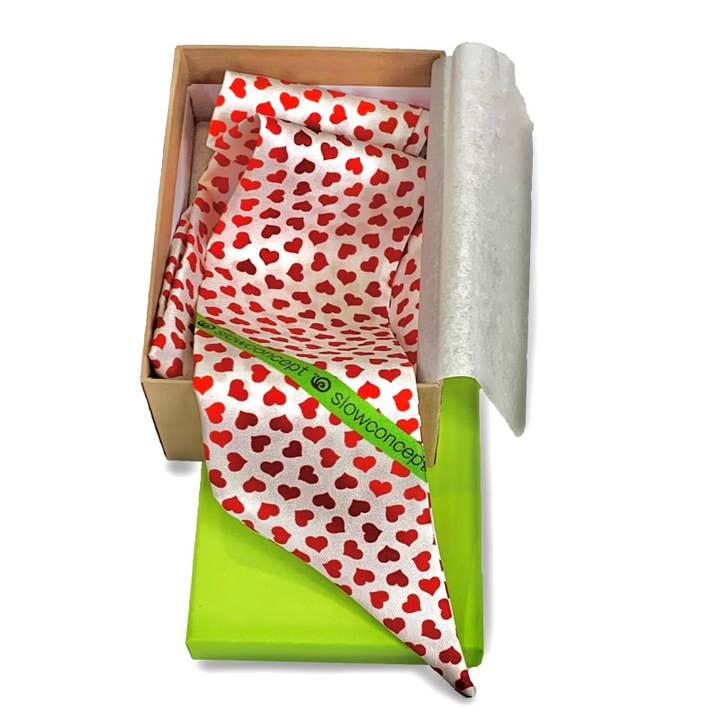 BANDEAU PETITS COEURS EN PURE SOIE IMPRIMÉE. MORUE 116 pour la vente par C.C.&Co.Srl