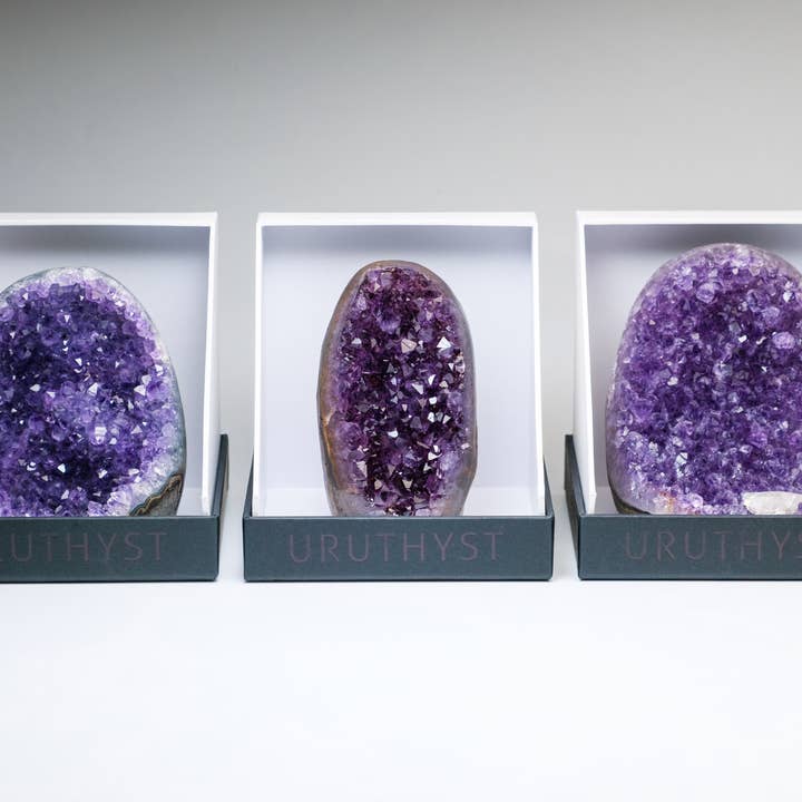 Uruthyst - Wholesale Spiritual Stone/Crystal - CUT BASE AMETHYST - PACK OF 8