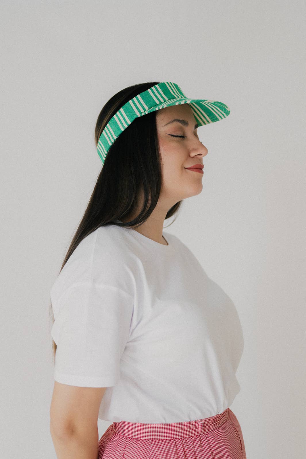 Nuevemi - Wholesale Visor - Women's - GREEN STRIPED VISOR1