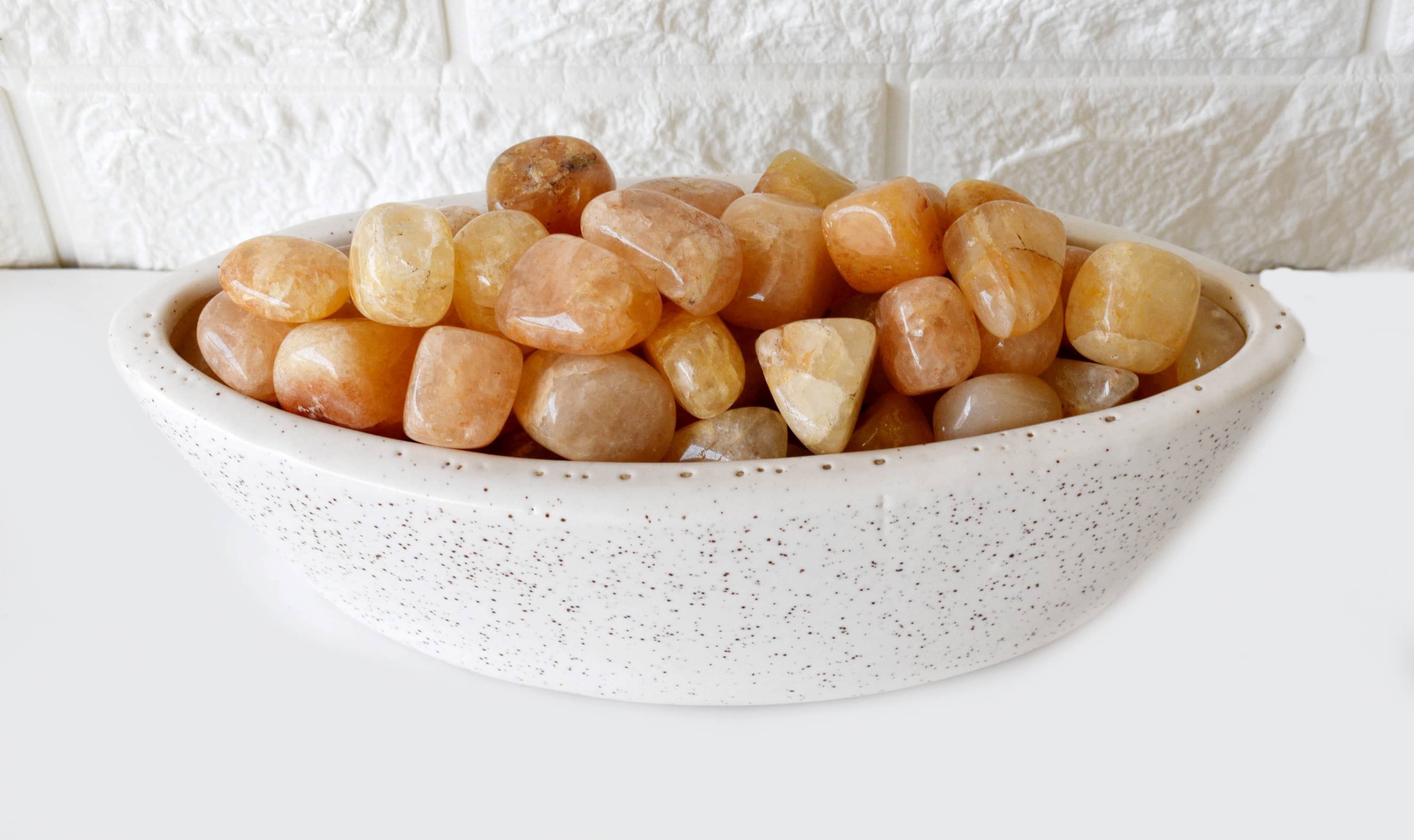 Soothing Crystals – Engroshandel Spirituelle sten og krystaller – 100g Poleret Sten | Gul Aventurin | Helende Poleret Sten2