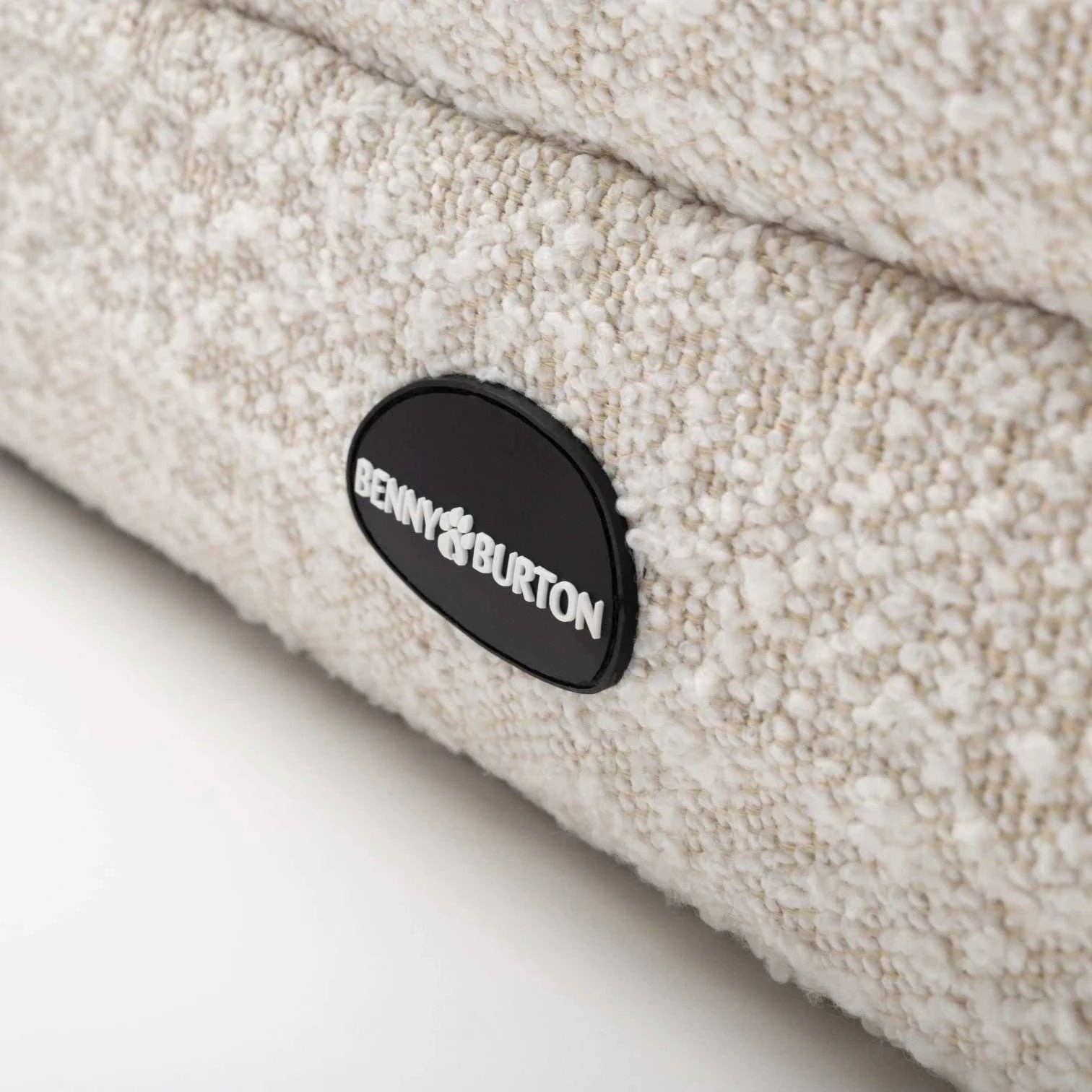 BennyBurton (Walk-Buddy Hundezubehör) - Wholesale Pet Bed - Dog - Barklay Dog Bed Size S with Bouclé Cover11