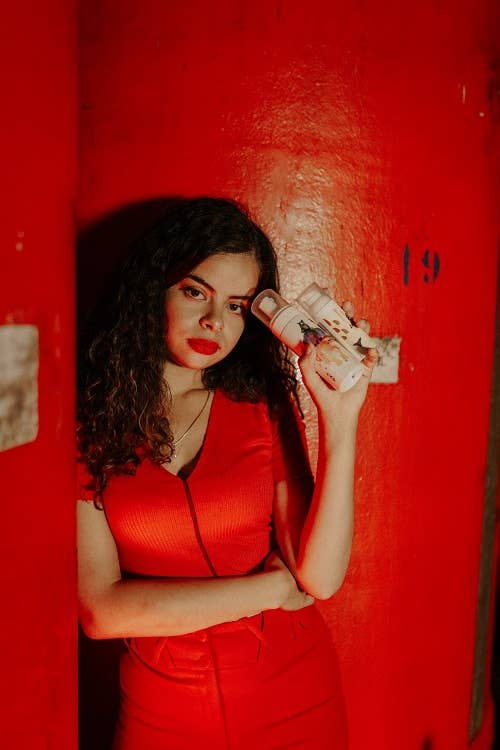 Terre Fauve - Wholesale Facial Cleanser - Moisturizing and anti-oxidant facial cleansing foam3