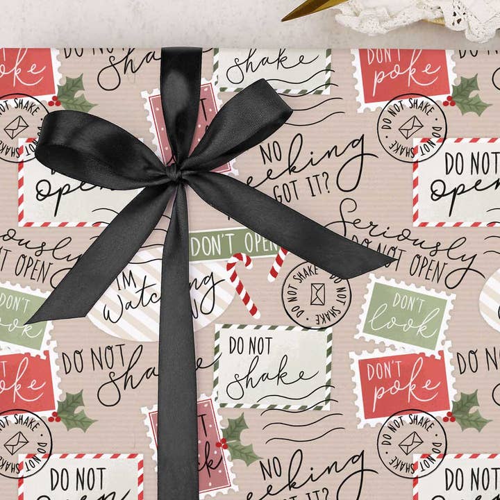 Making Meadows Ltd - Wholesale Inpakpapier - Kraft 'No Peeking' kerstcadeaupapier | Cadeauverpakking1