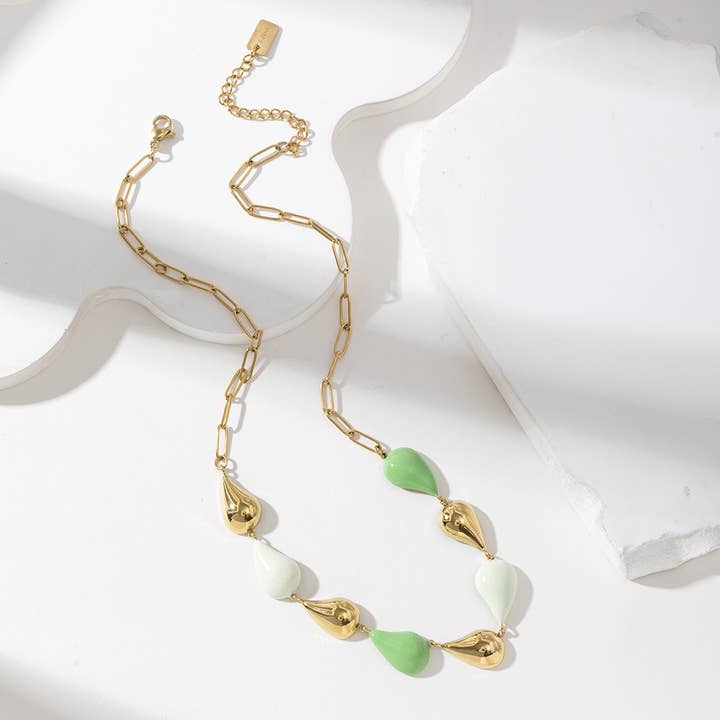 Colorful teardrop necklace - Kassie for wholesale by Lovelika