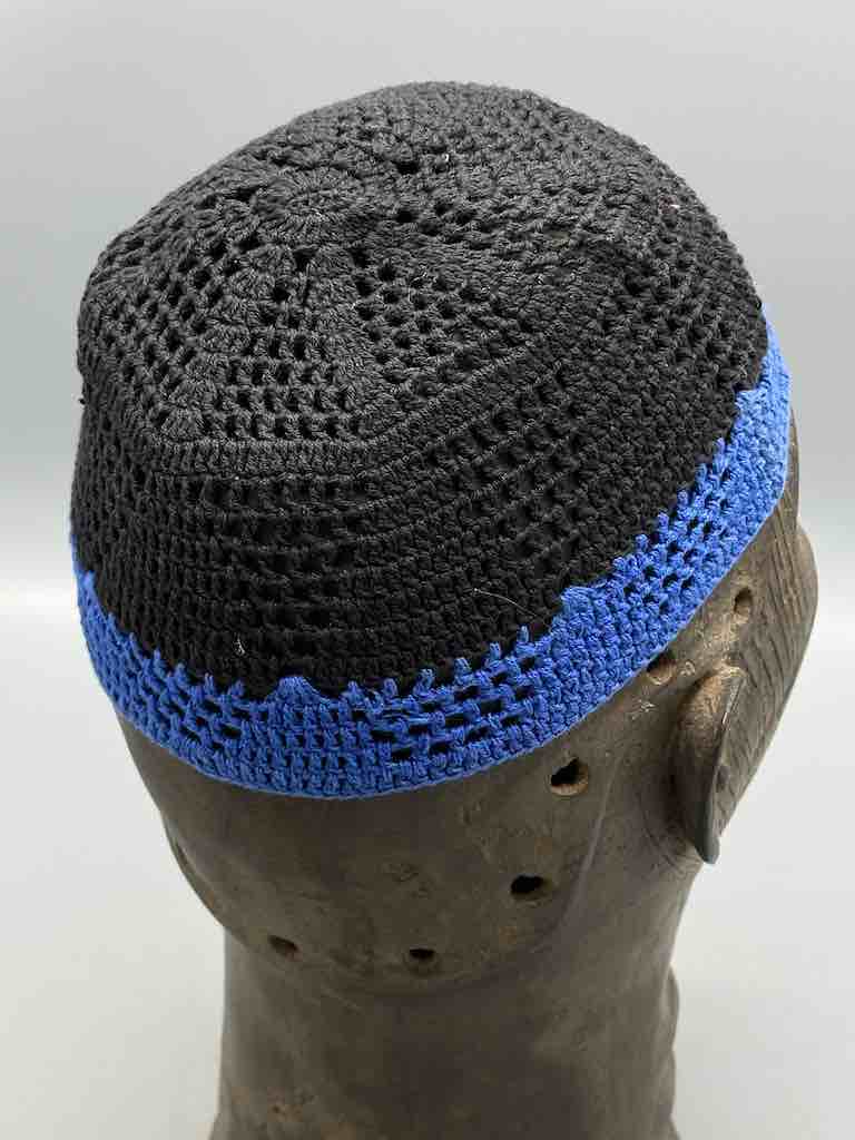 The Niger Bend - Vente Chapeau cloche – unisexe - Chapeau kufi africain bicolore 100% coton crocheté pour homme8