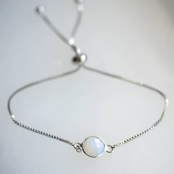 Zierliches silbernes Opalit-Armband für den Großhandel von Livin Freely