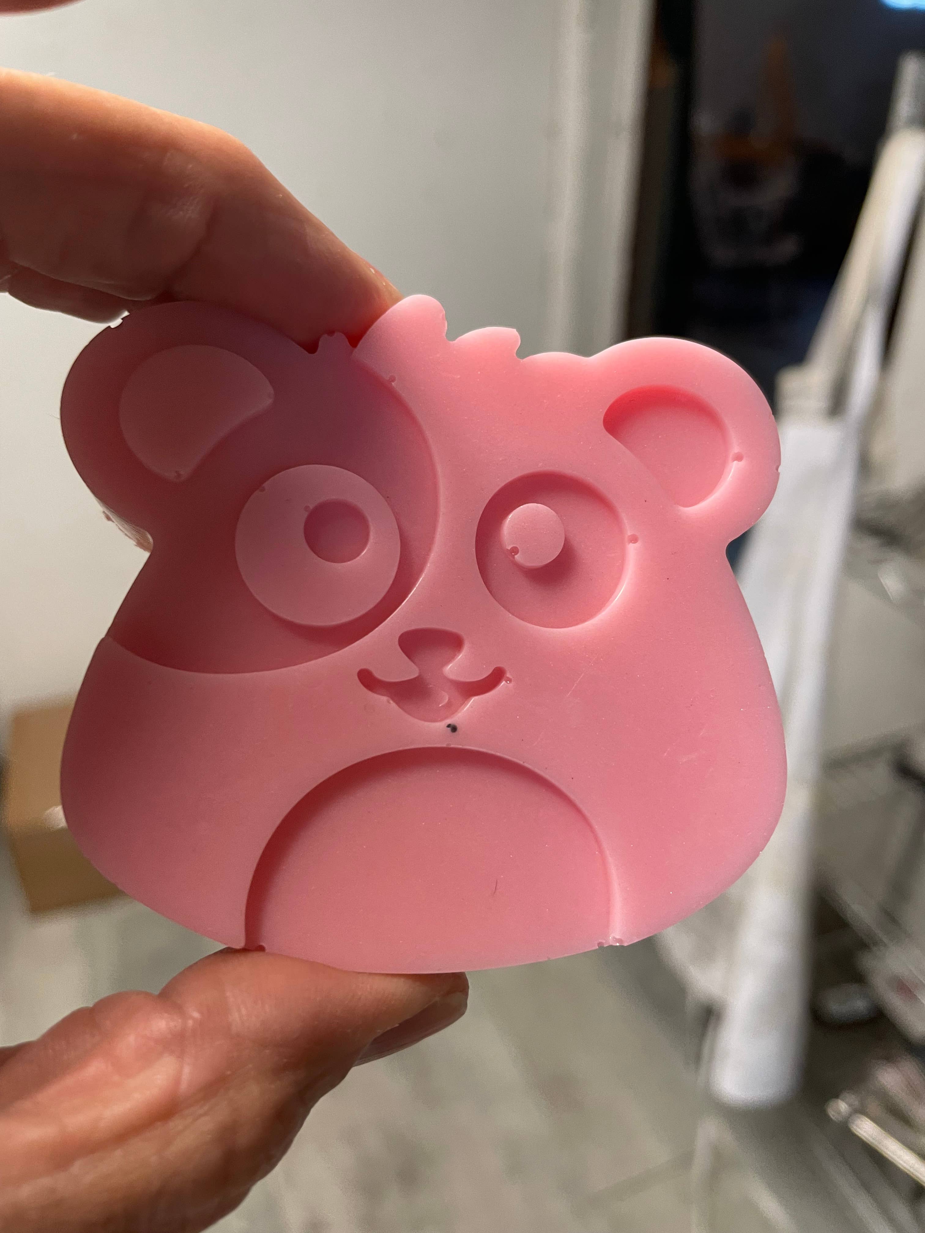 Harvest + Harmony - Wholesale Bar Soap - Harvest + Harmony Bear Shaped Goat Milk Soap, Color Varies0