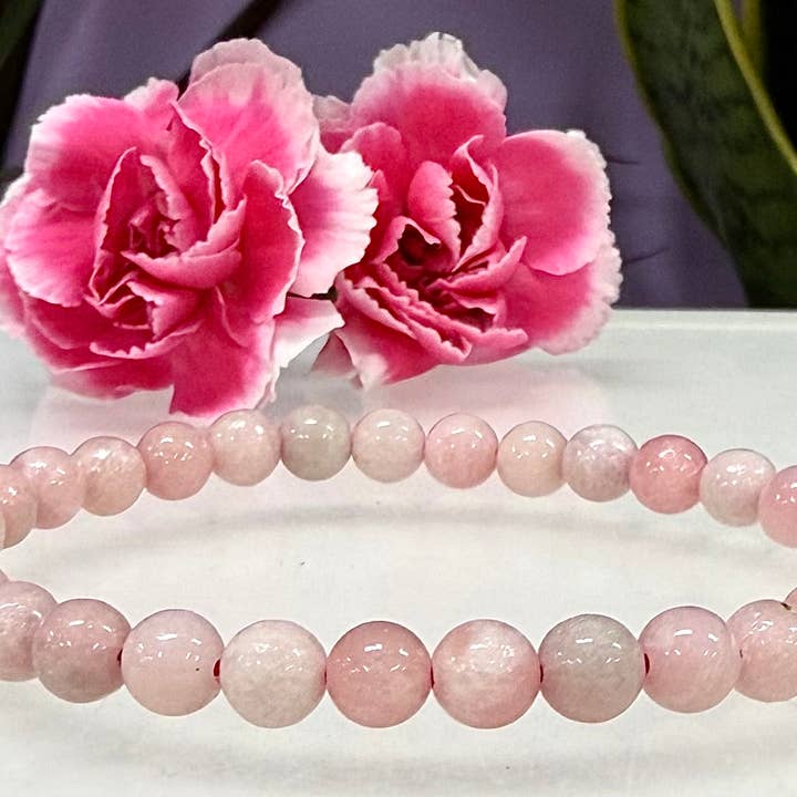 KayleeNYC – wholesale Pärlarmband – Naturlig rosa opal 6 mm 7,5” kristall stretch healing7