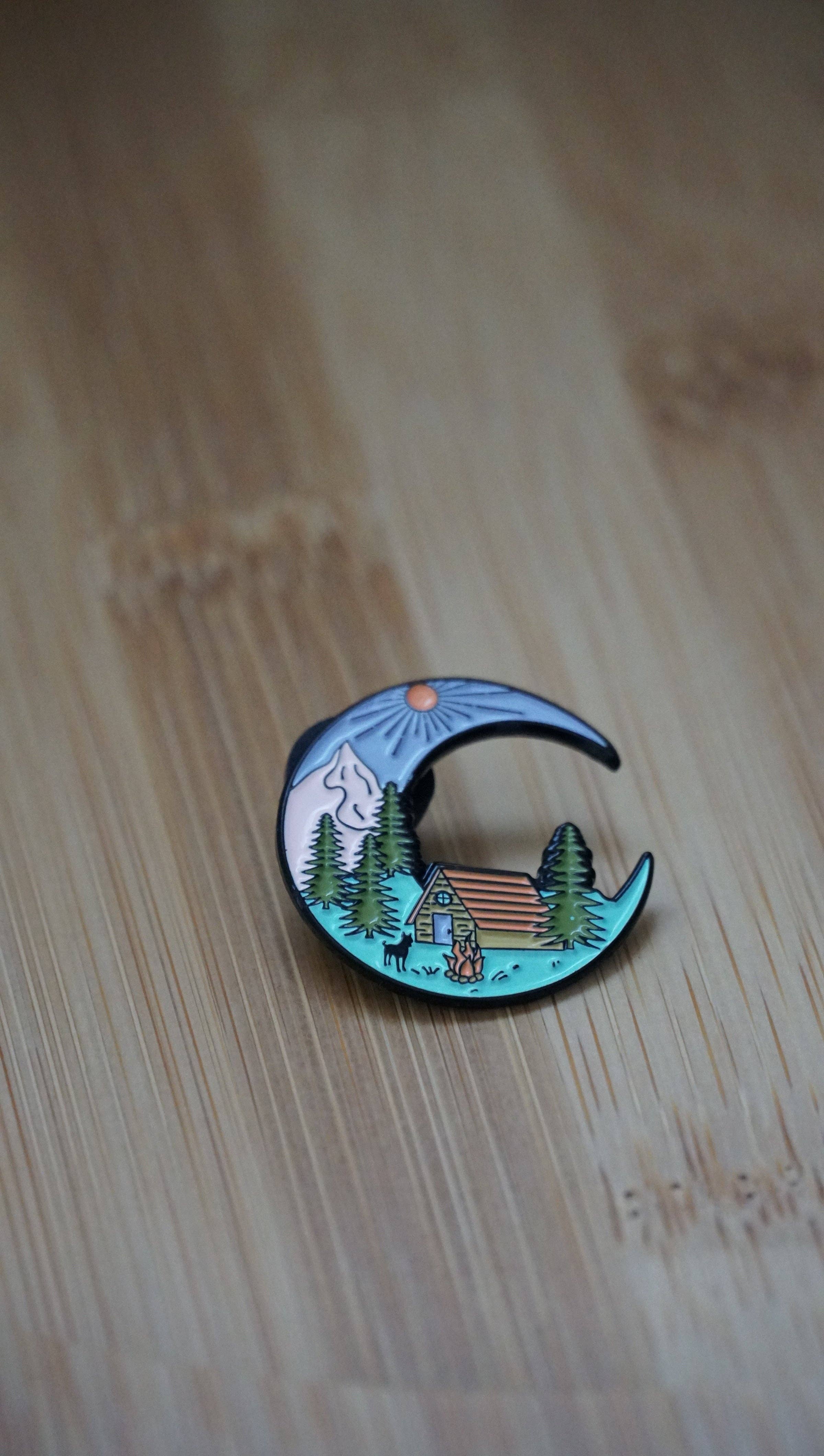 Missh Shop - Wholesale Lapel Pin/Button - Enamel pins0