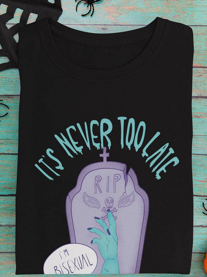 Chiaralascura - Wholesale Screen Printed T-Shirt - Unisex - Never too late - T-shirt unisex bio3